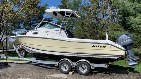 Triton 2486