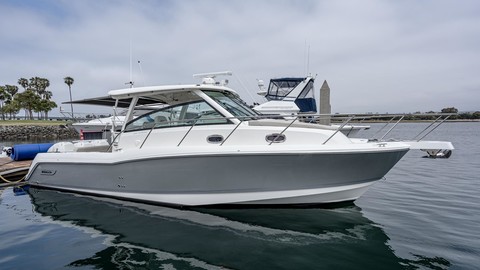 Boston Whaler 345 Conquest