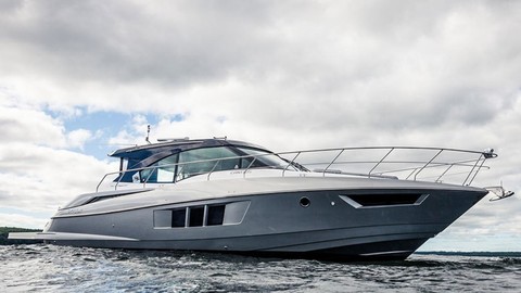 Cruisers Yachts 45 Cantius