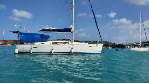 Beneteau Oceanis 43