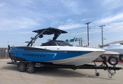 Malibu Wakesetter 23 LSV