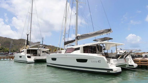 Fountaine Pajot Lucia 40