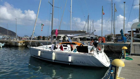 Beneteau First 31.7