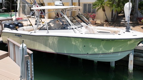 Grady-White Freedom 285