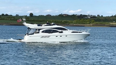 Azimut 46