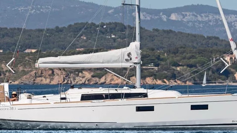 Beneteau Oceanis 38.1