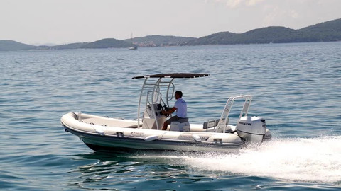 Highfield Patrol 660