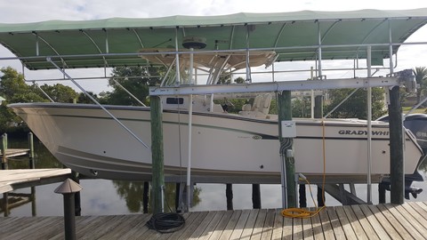 Grady-White Canyon 306