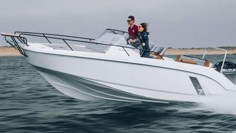 Beneteau Flyer 7 SUNdeck