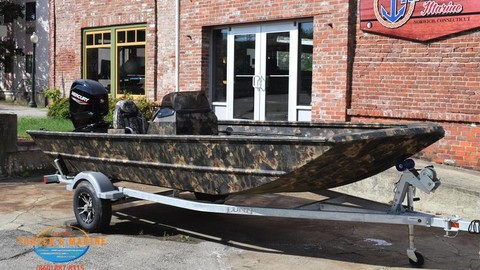 Lund Boats Predator 1760
