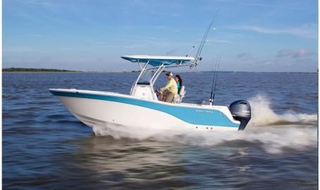 228 Sea Fox Commander