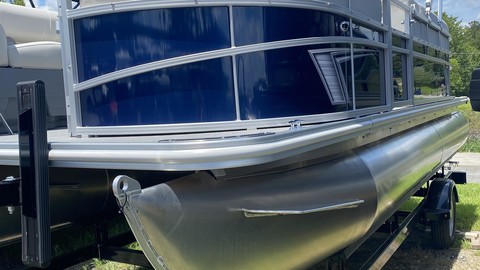 Sunchaser Boats Geneva Cruise 20 LR DH