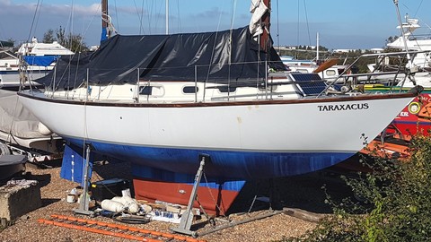 Van de stadt custom 32 steel yacht