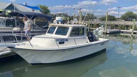 Parker 2120 Sport Cabin