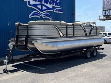 60 x 16 tri-toon passenger vessel