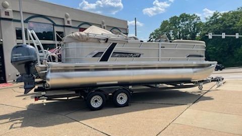 Starcraft Marine EX 22 R