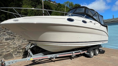 Sea Ray 240 Sundancer
