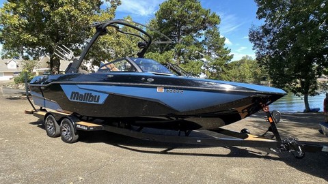 Malibu Wakesetter 25 LSV