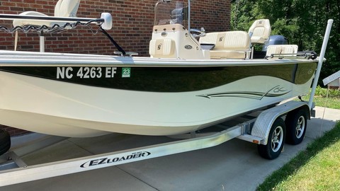 Carolina skiff 218 dlv