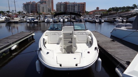 Sea Ray 260 Sundeck