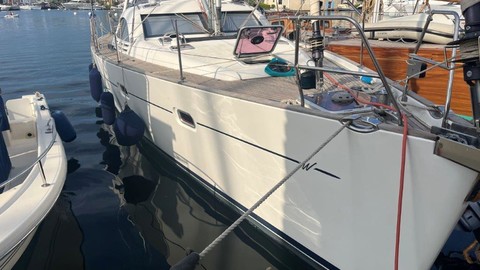 Wauquiez Pilot Saloon 47