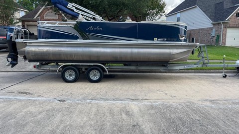 Avalon catalina 25 rf