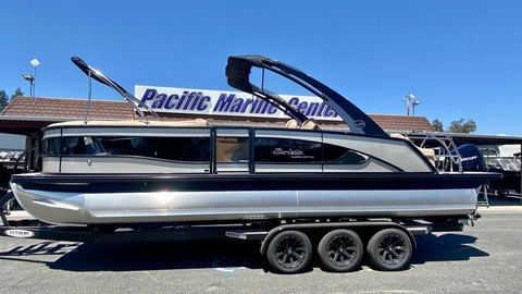 Everglades 230 cc w/ 250 verado