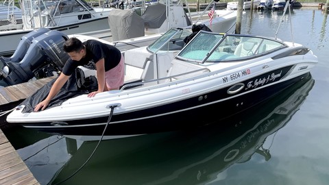 Cruisers Yachts 258 Bow Rider