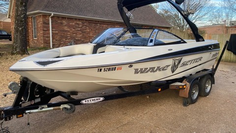 Malibu Wakesetter 20 VTX