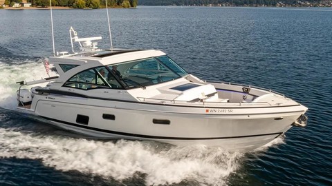 Formula 430 All Sport Crossover