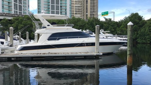 Sea ray 480 sedan bridge