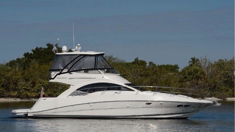 Sea Ray 47 Sedan Bridge