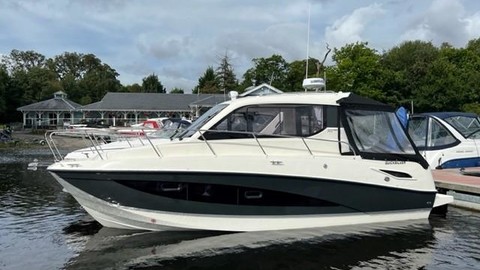 Quicksilver Activ 905 Weekend