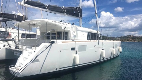 Lagoon 450 F