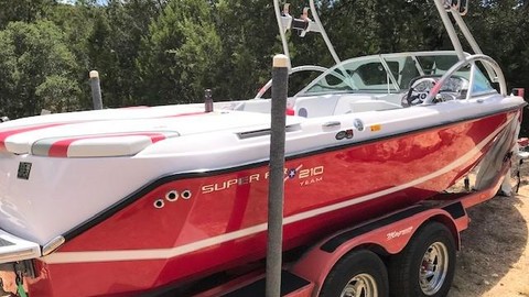 Super Air Nautique 210