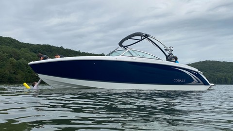 Cobalt R7 Surf