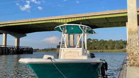 Sea Ray hunt ultra 211