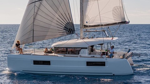 Lagoon 40
