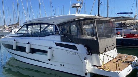 Jeanneau NC 37