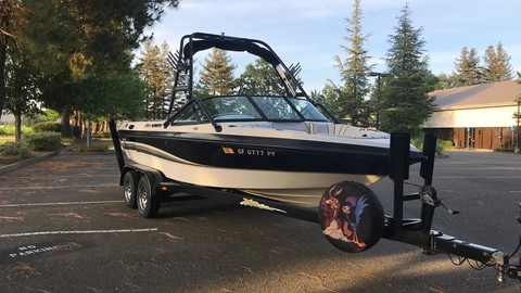 Sea Ray 220 Sun Sport