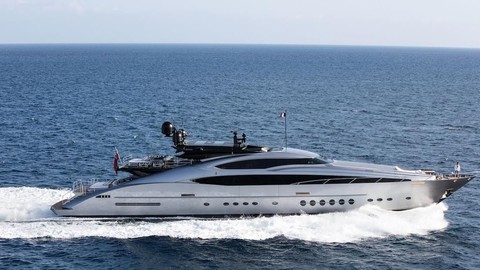 Palmer Johnson 150 SportYacht