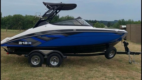 Yamaha 212X