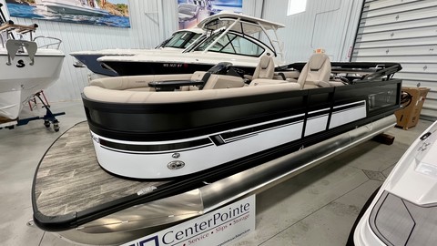 60 x 16 tri-toon passenger vessel