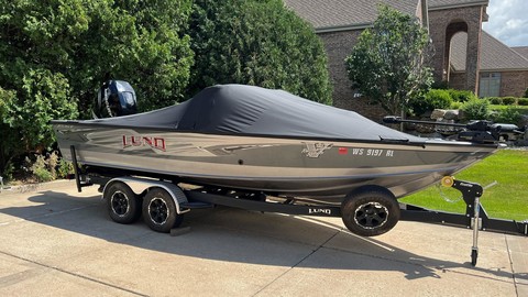 Lund Boats 2175 Pro-V Sport