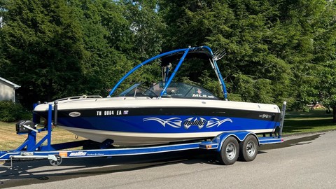 Malibu Wakesetter 23 LSV