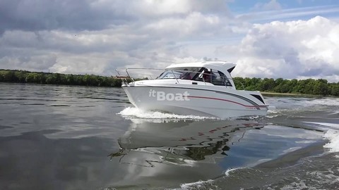 Beneteau Antares 7 OB