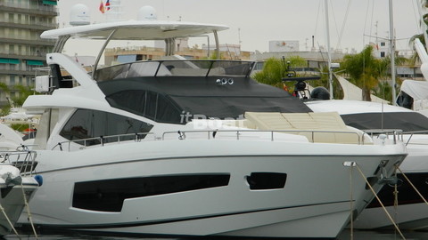 Sunseeker 75 Yacht