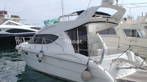 Aqualum Yachts 35