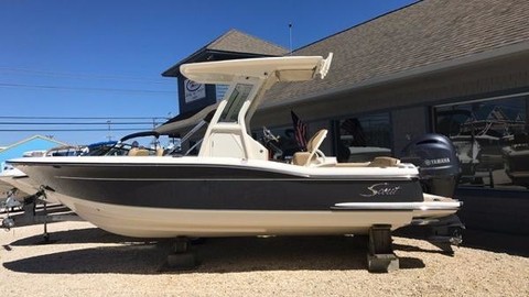 Scout Boats 225 XSF