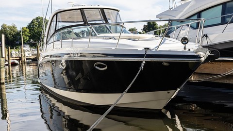 Chaparral 370 Signature Cruiser